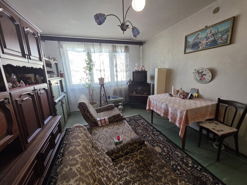 Drumul Taberei, pe Dealul Macinului, 5 minute metrou Constantin Brancusi,