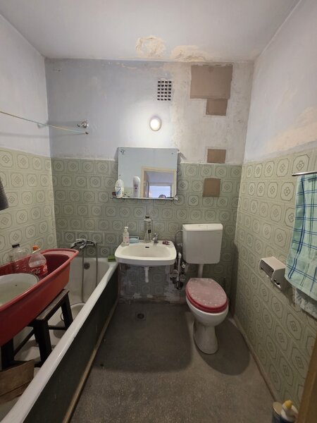 Drumul Taberei, pe Dealul Macinului, 5 minute metrou Constantin Brancusi,